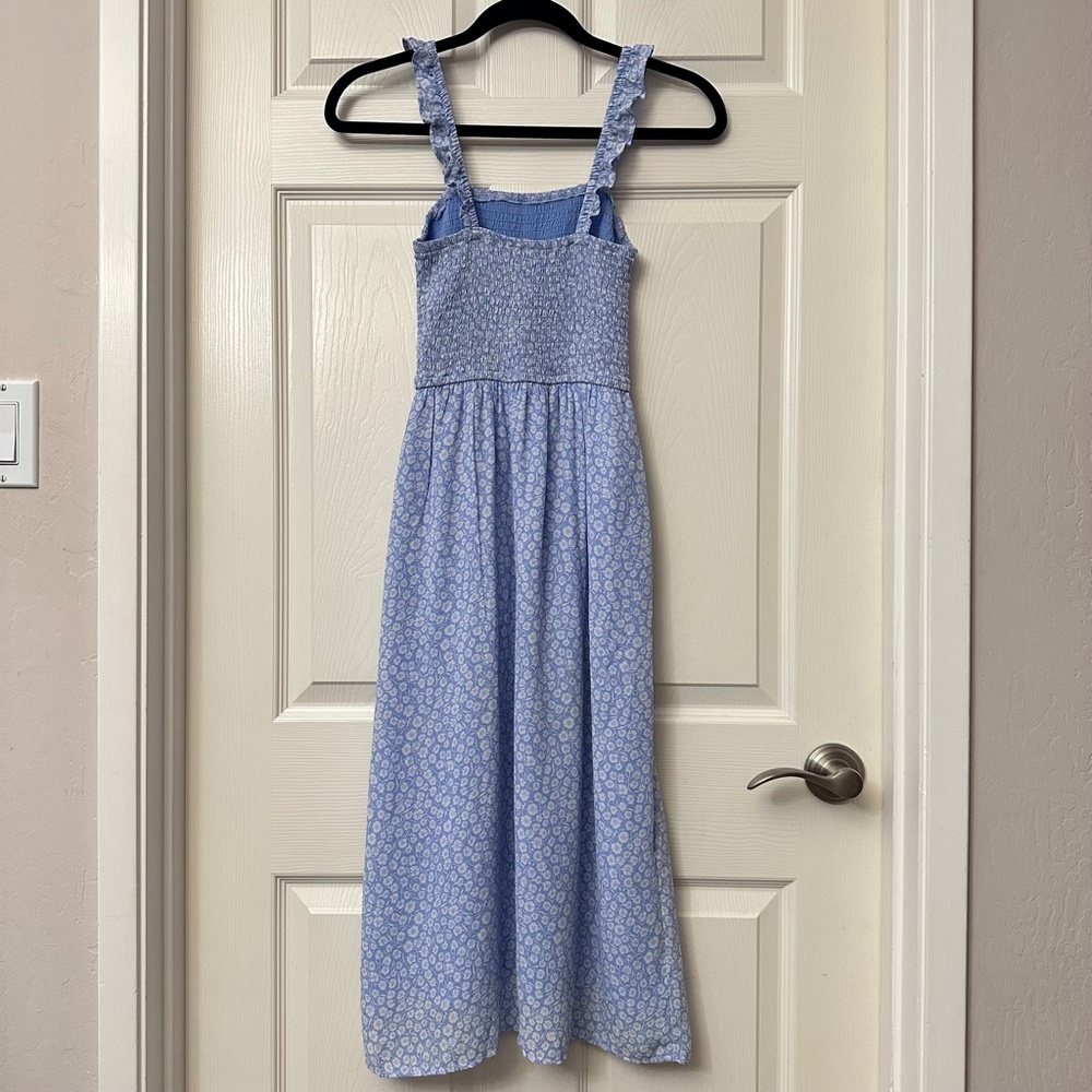 Abercrombie & Fitch Blue White Floral Smocked Midi Dress Women's Size XS - Picture 6 of 12